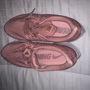 Nike Air Zoom Pegasus athletic shoes! Never worn!!